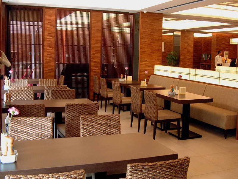 فندق بريمير تاينان المظهر الخارجي الصورة
